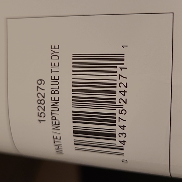 Danskin Ladies Short Neptune Blue Tie Dye - Picture 3 of 3